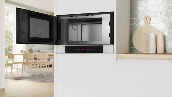 Встраиваемая микроволновая печь BOSCH BFL7221W1 белый (21л.)